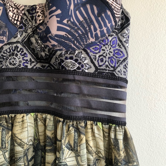 Maaji Back Tie Mini Dress Size Large - Picture 6 of 9